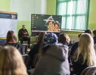 Szkolni dziennikarze realizują pierwsze filmy